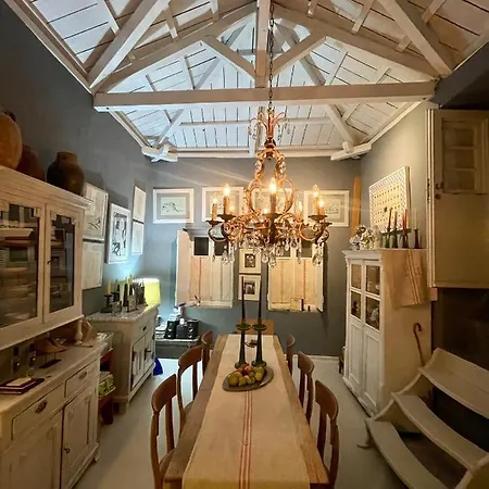 Maison D'art *